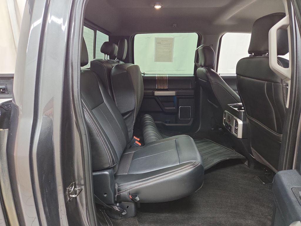 2020 Ford F-150 Lariat - Photo 11