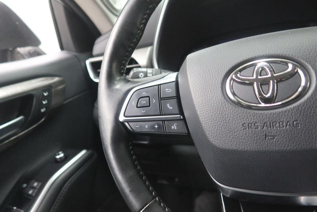 2021 Toyota Highlander Limited - Photo 23