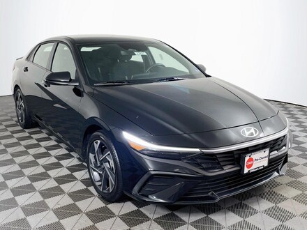 2025 Hyundai Elantra Hybrid SEL Sport Sedan