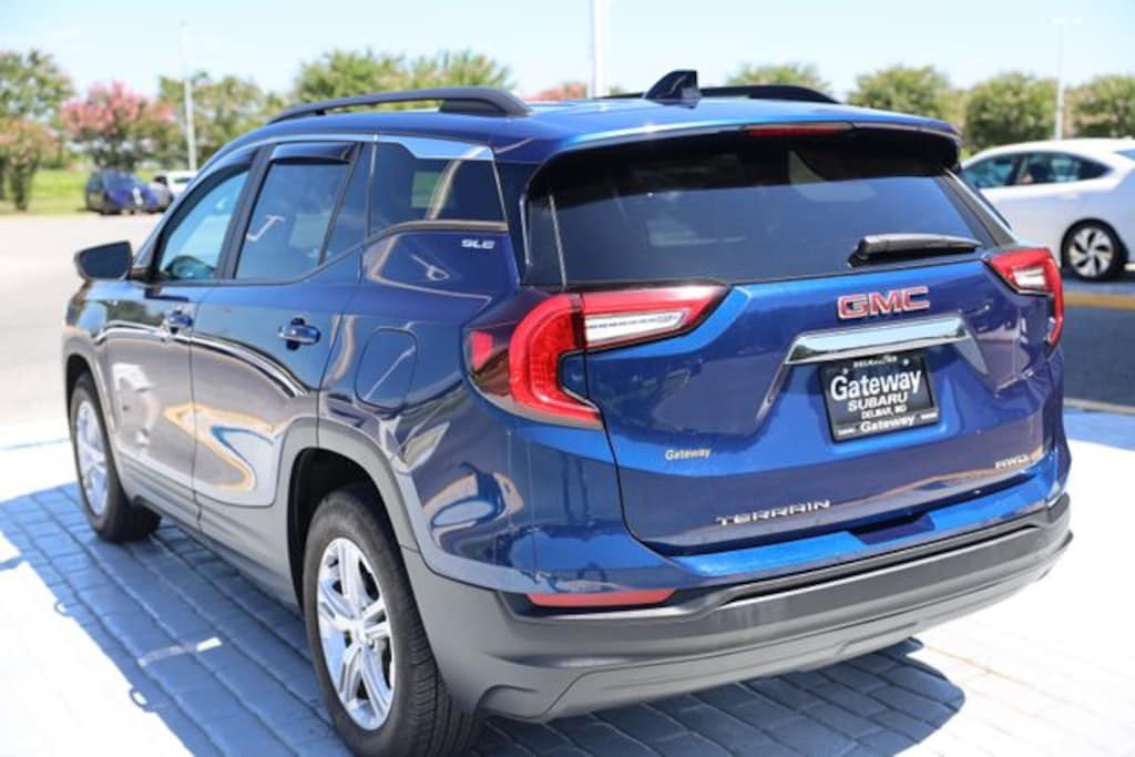 Used 2022 GMC Terrain SLE SUV