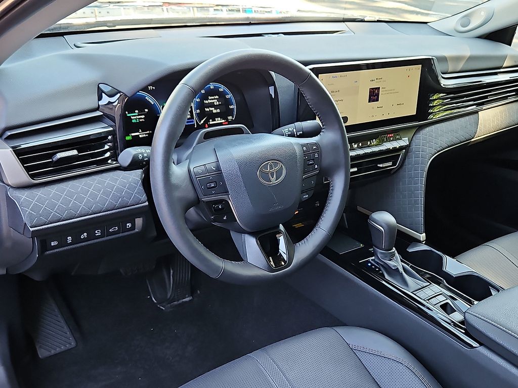 2026 Toyota Camry XLE - Photo 28