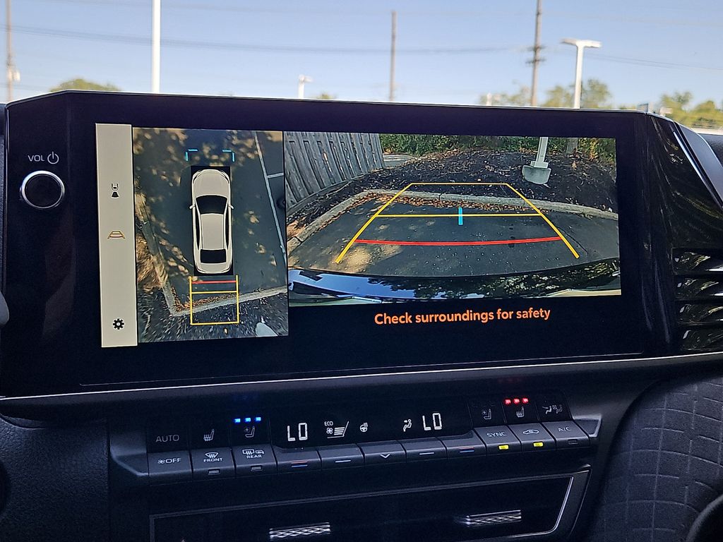 2026 Toyota Camry XLE - Photo 20