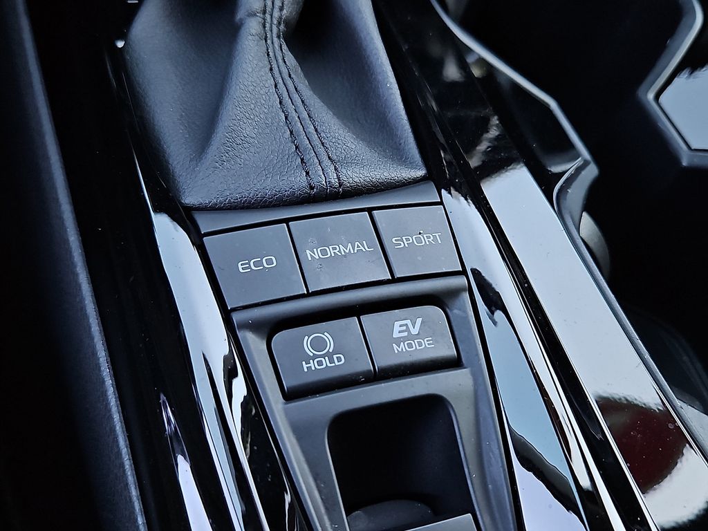 2026 Toyota Camry XLE - Photo 17