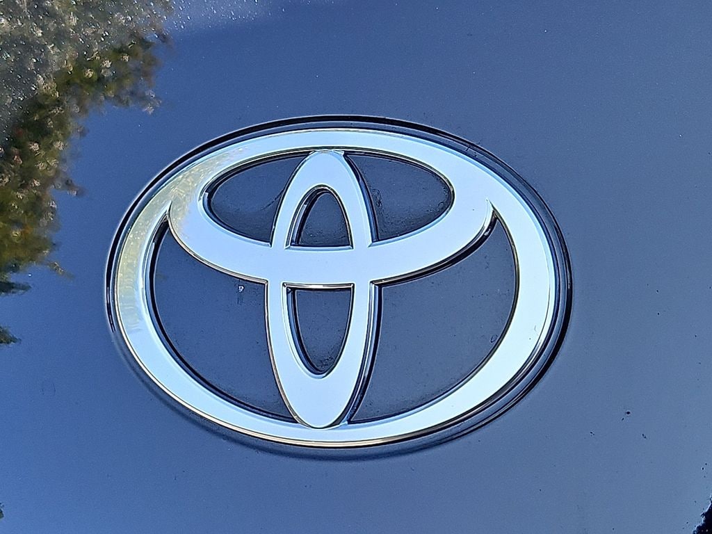 2026 Toyota Camry XLE - Photo 33