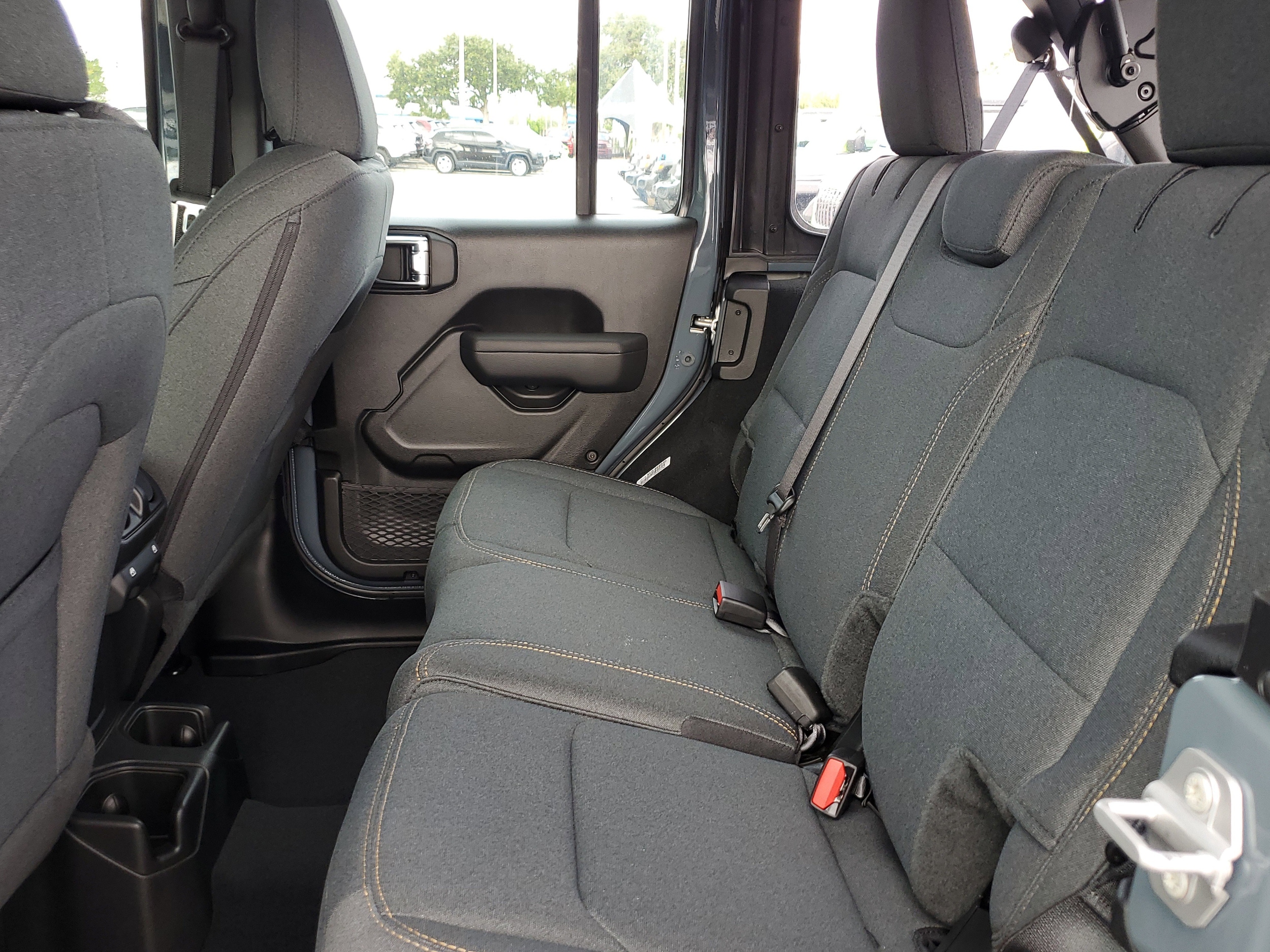 2026 Jeep Wrangler 4-Door Sport - Photo 6