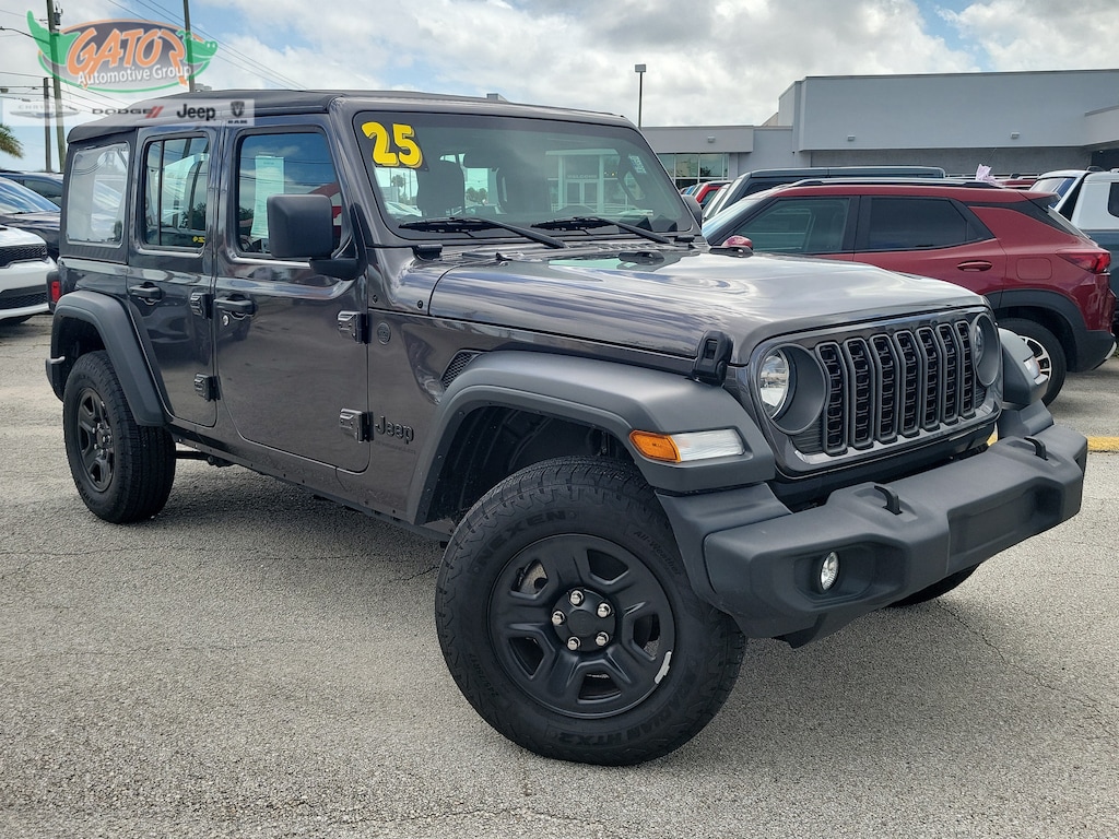 Used 2025 Jeep Wrangler Sport SUV