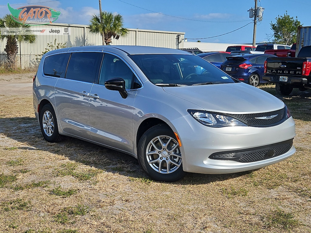 New 2026 Chrysler Voyager LX Passenger Van