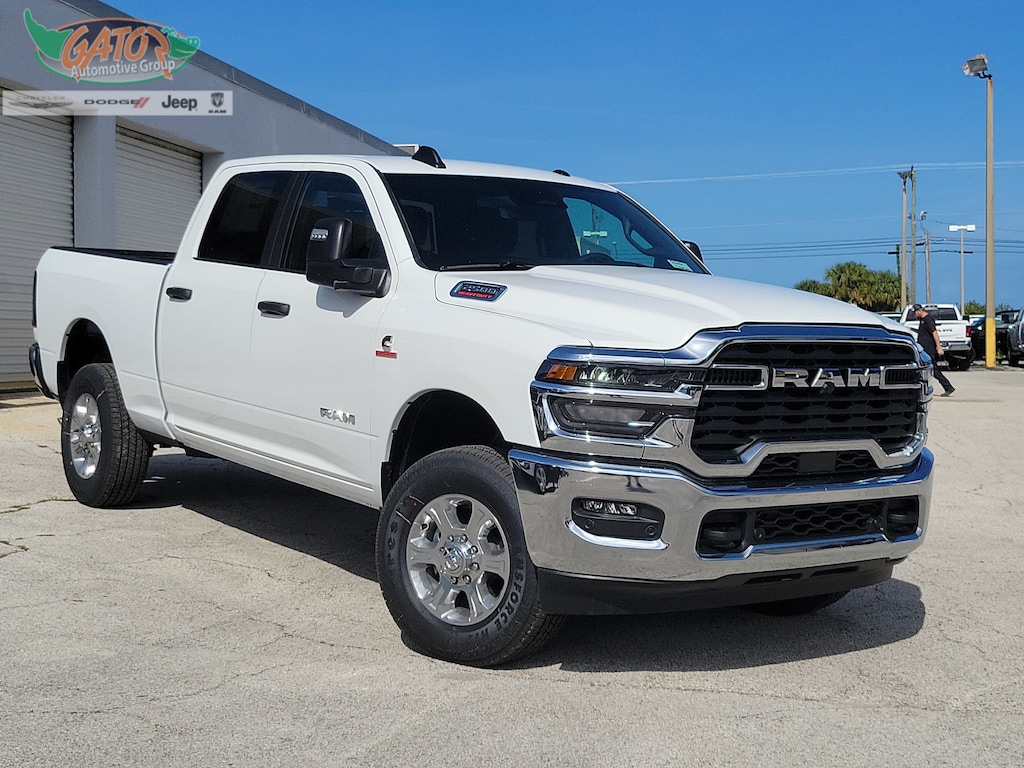 New 2026 Ram 2500 BIG HORN CREW CAB 4X4 6'4 BOX Pickup