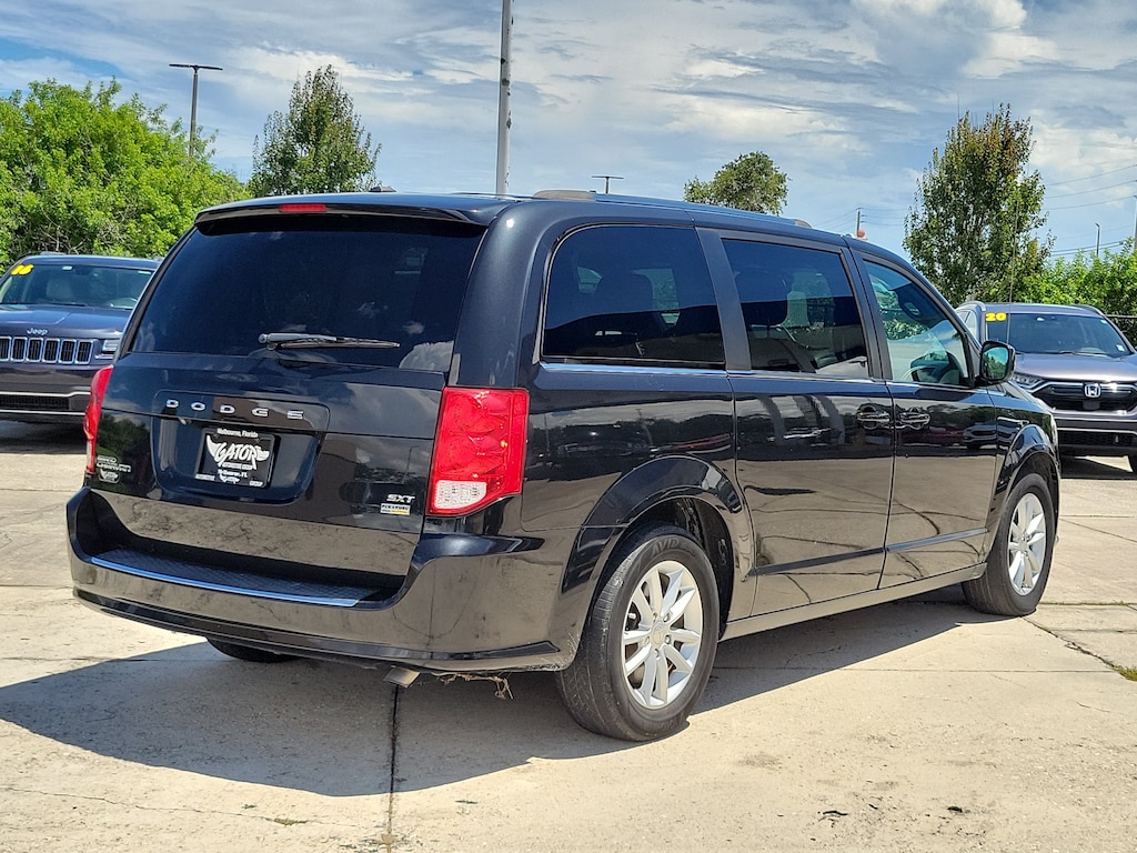 Used 2019 Dodge Grand Caravan SXT Van Passenger Van