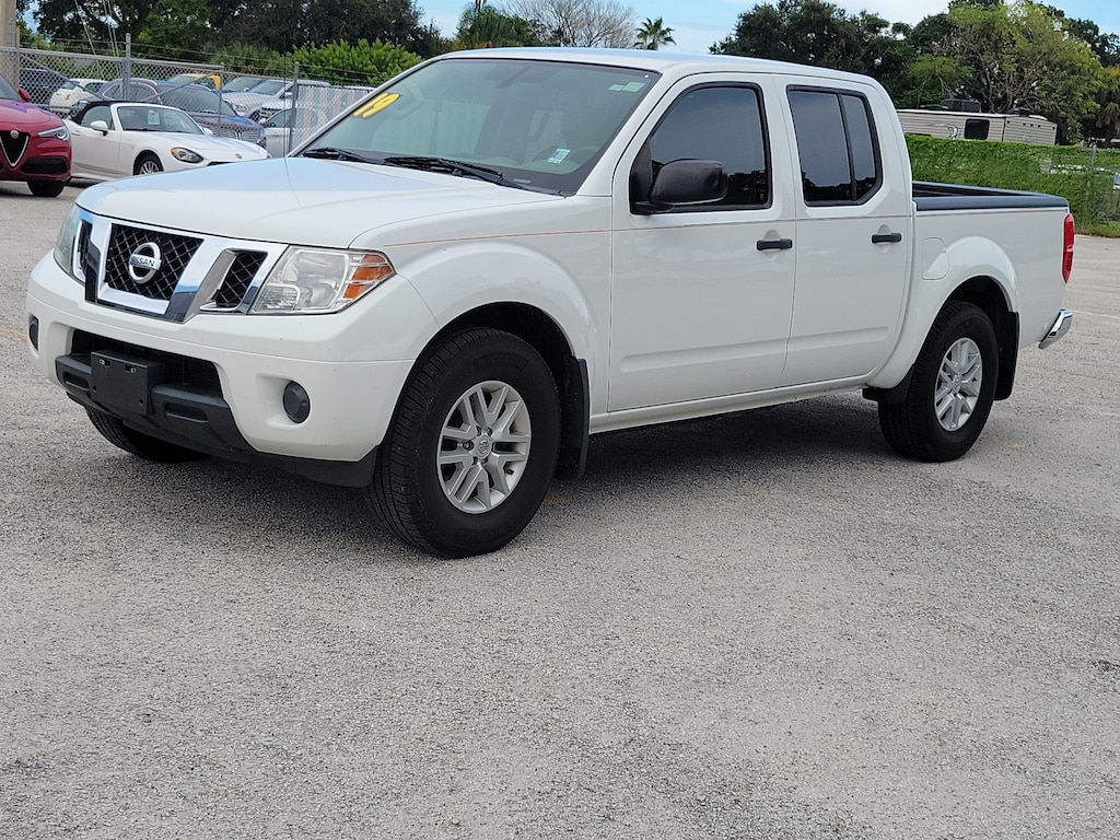Used 2019 Nissan Frontier SV Truck Crew Cab