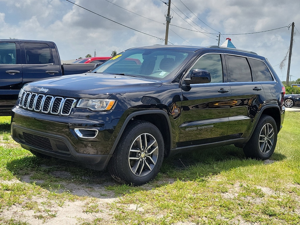 Used 2018 Jeep Grand Cherokee Laredo 4x4 SUV