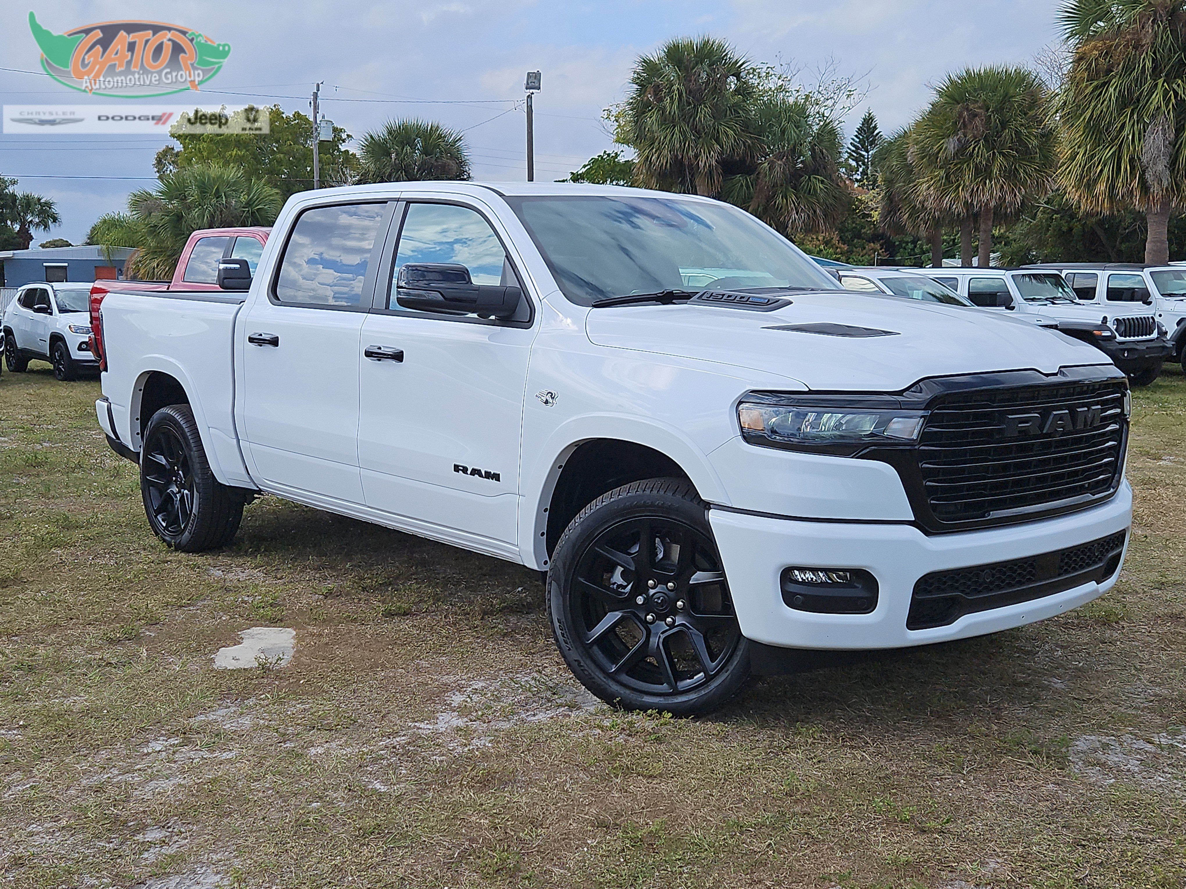 New 2026 Ram 1500 LARAMIE CREW CAB 4X4 5'7 BOX Pickup