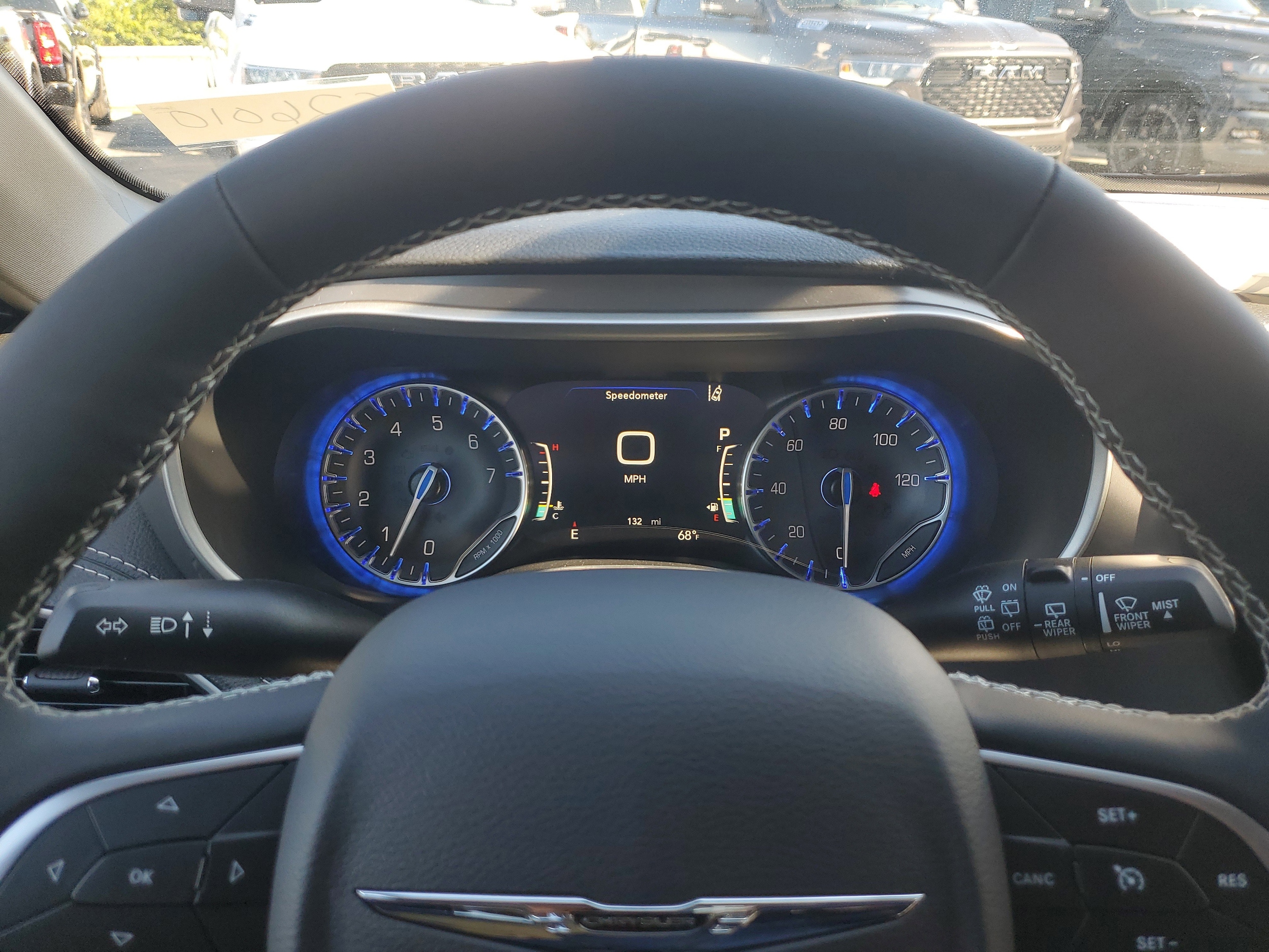2026 Chrysler Pacifica Select - Photo 14