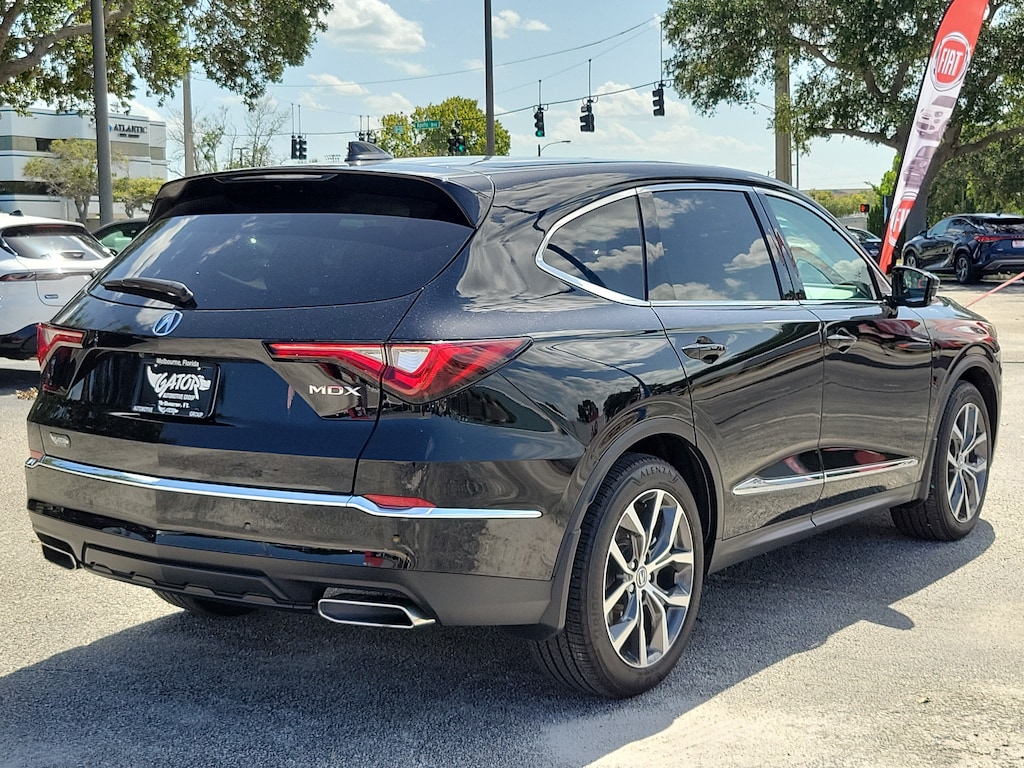 Used 2024 Acura MDX w/Technology Package FWD w/Technology Package