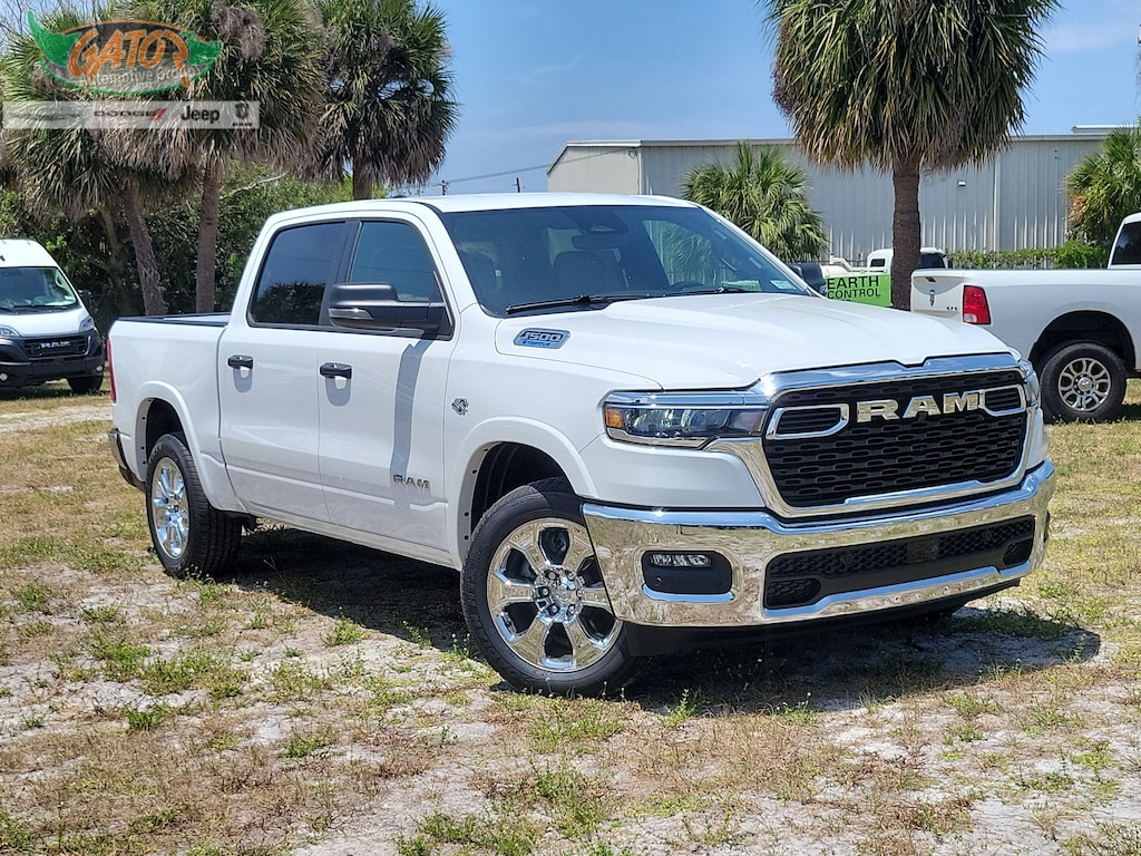 New 2026 Ram 1500 BIG HORN CREW CAB 4X2 5'7 BOX Pickup