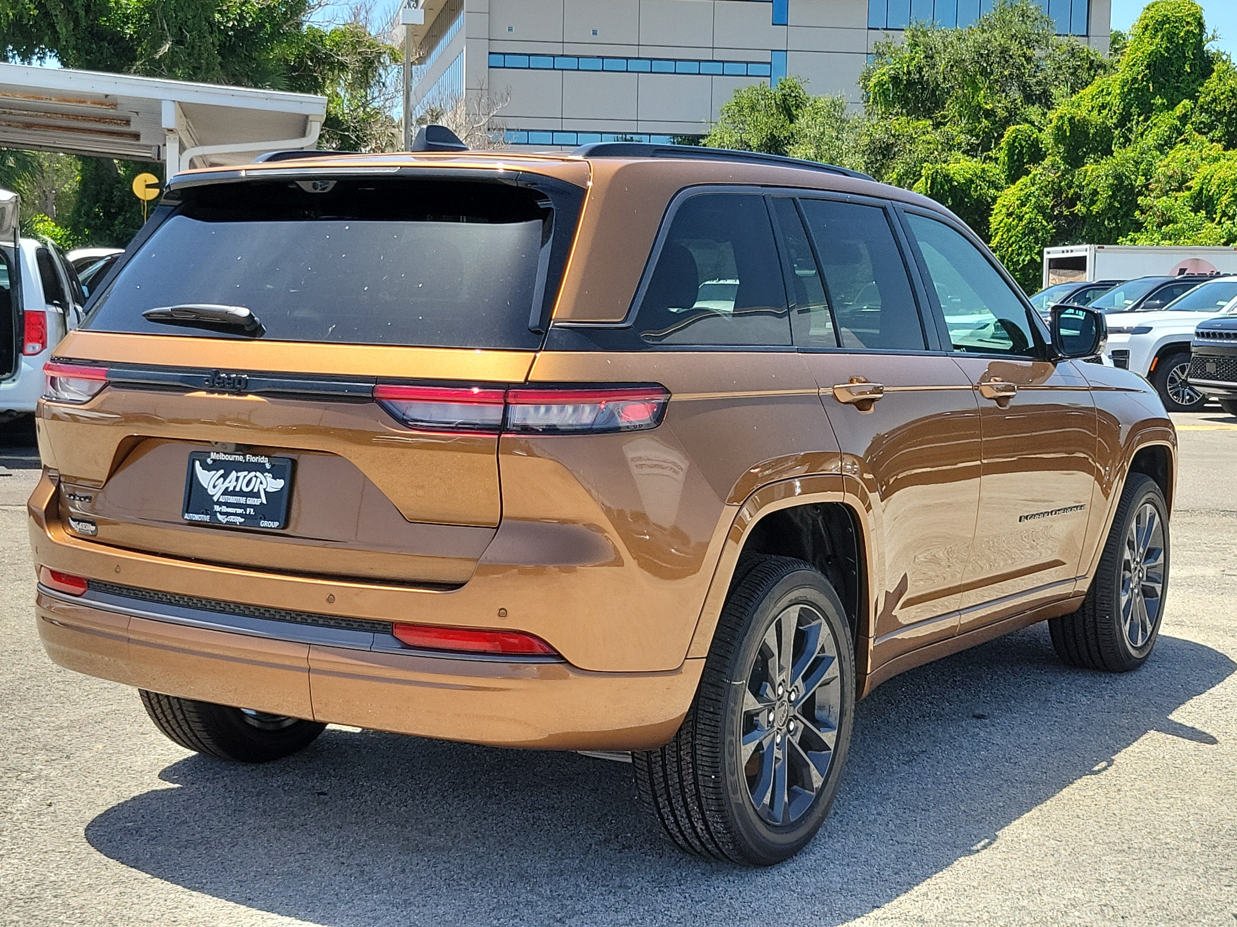 New 2026 Jeep Grand Cherokee LIMITED RESERVE 4X4 Sport Utility