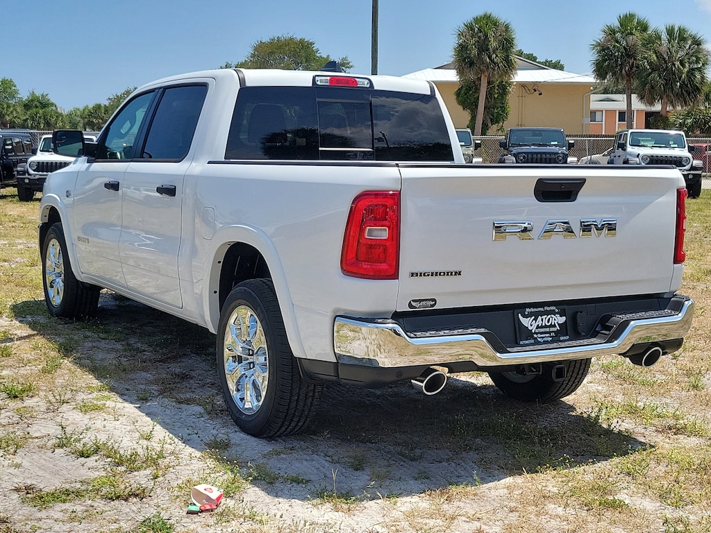 New 2026 Ram 1500 BIG HORN CREW CAB 4X2 5'7 BOX Pickup