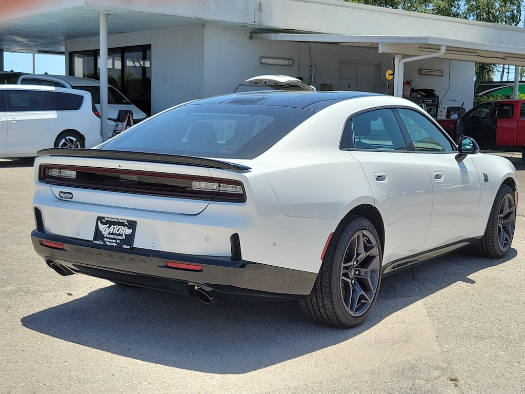 New 2026 Dodge Charger SCAT PACK 4-DOOR AWD Sedan