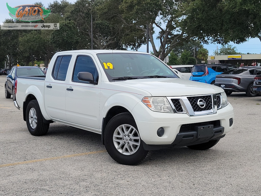 Used 2019 Nissan Frontier SV Truck Crew Cab