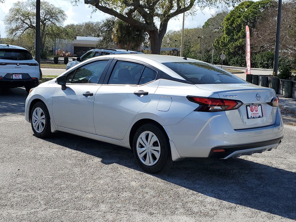 Used 2025 Nissan Versa 1.6 S Sedan