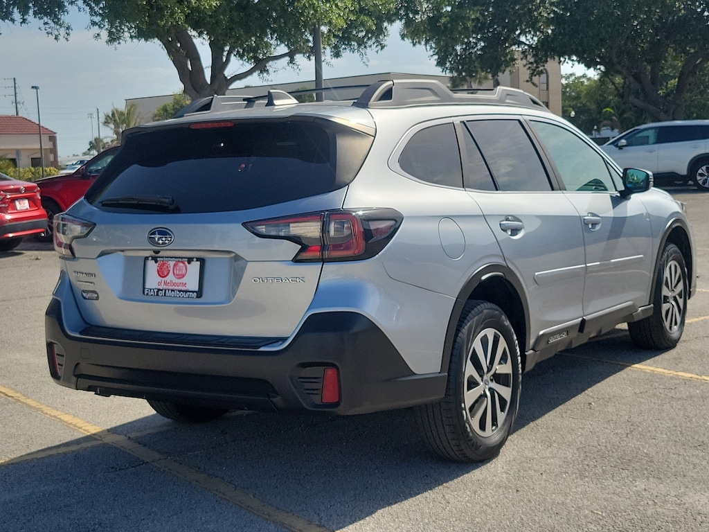 Used 2021 Subaru Outback Premium SUV
