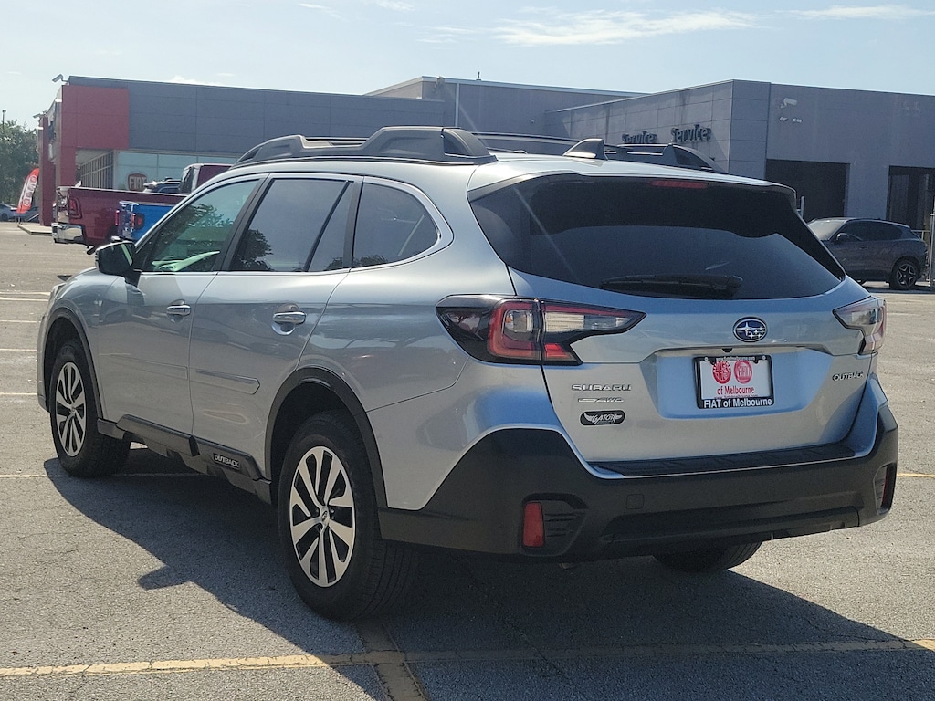Used 2021 Subaru Outback Premium SUV