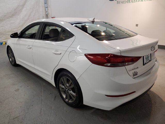 Used 2017 Hyundai Elantra SE Sedan