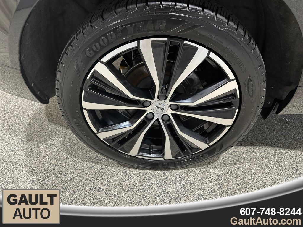 2023 Volvo XC60 Plus - Photo 21