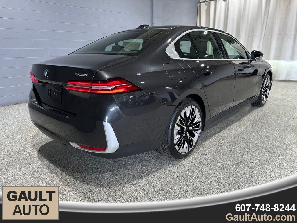 New 2027 BMW 530i xDrive Sedan