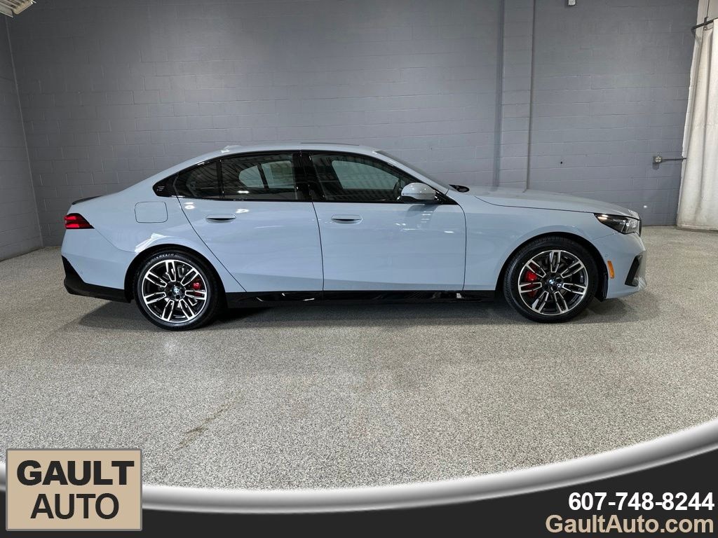 New 2027 BMW 5 Series 530i xDrive Sedan