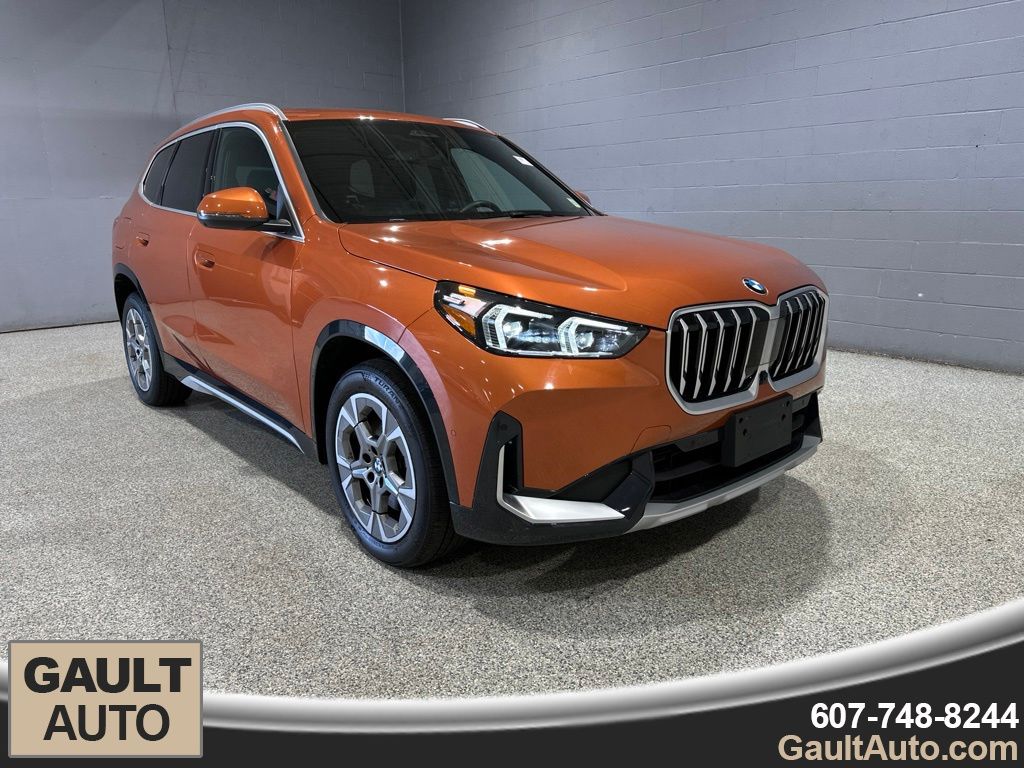 2025 BMW X1 28i