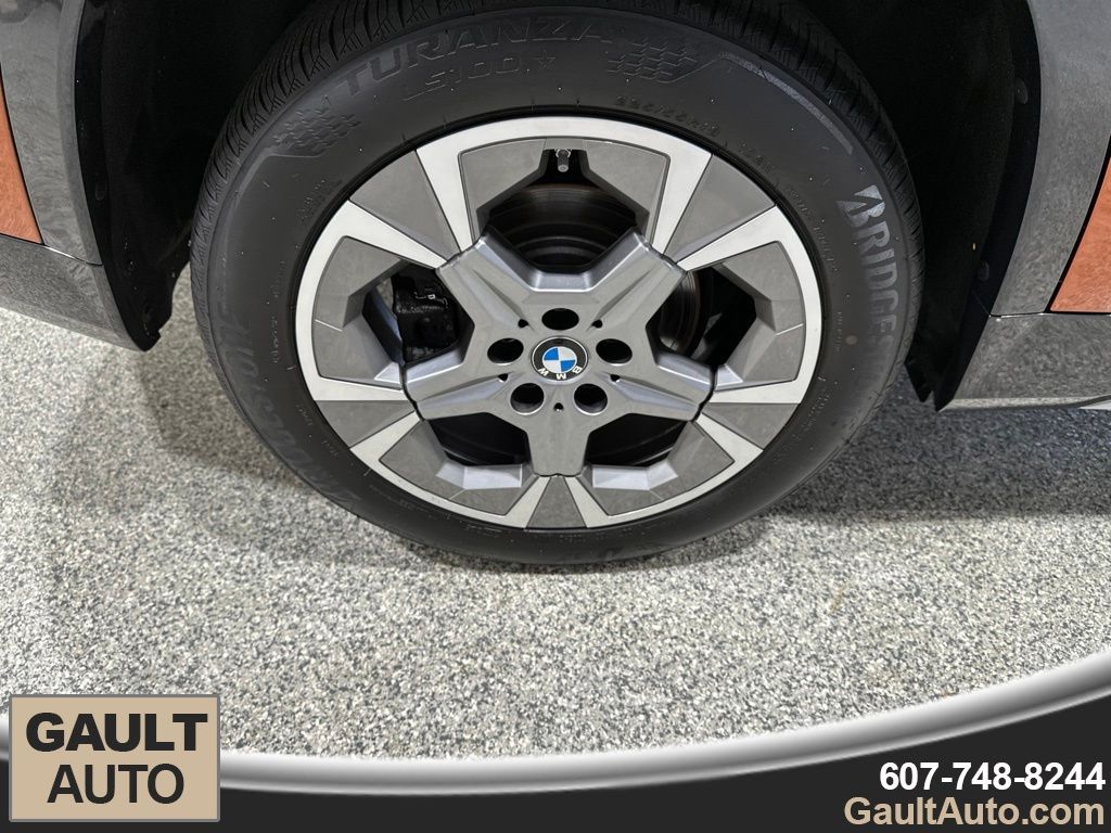 2025 BMW X1 28i - Photo 19