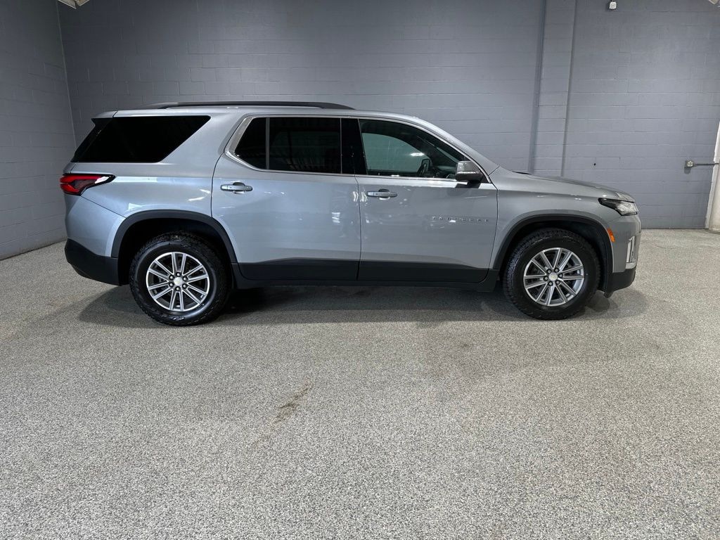 Certified 2023 Chevrolet Traverse LT Cloth w/1LT SUV