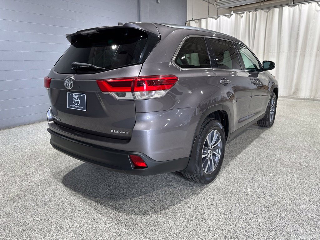 Used 2019 Toyota Highlander XLE SUV
