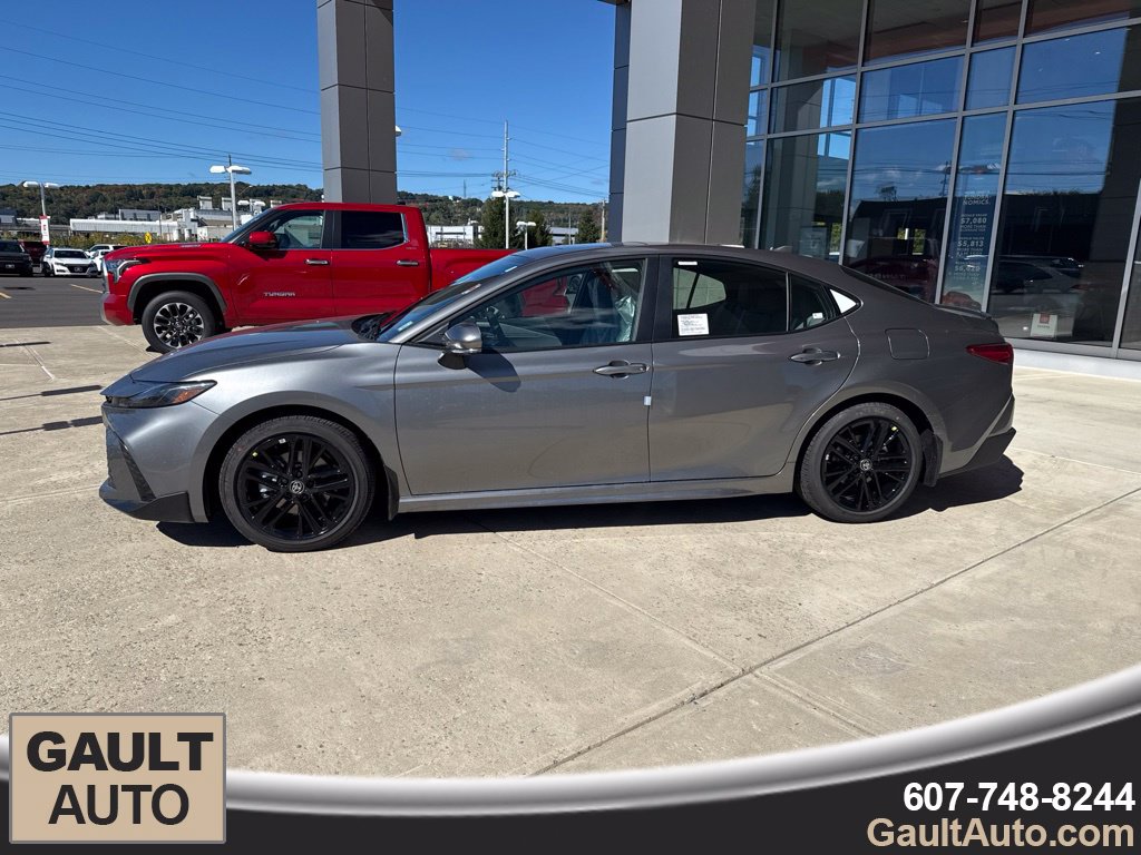New 2026 Toyota Camry SE Sedan