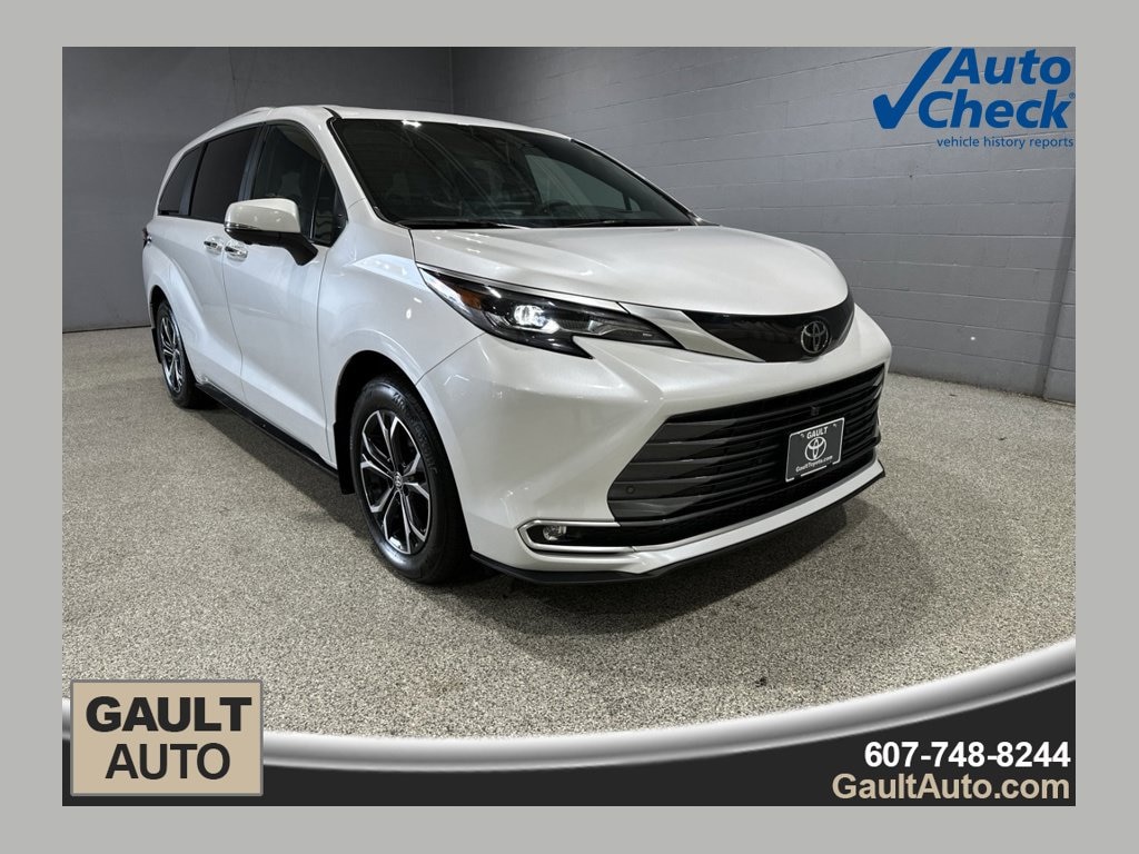Used 2026 Toyota Sienna Platinum Minivan/Van