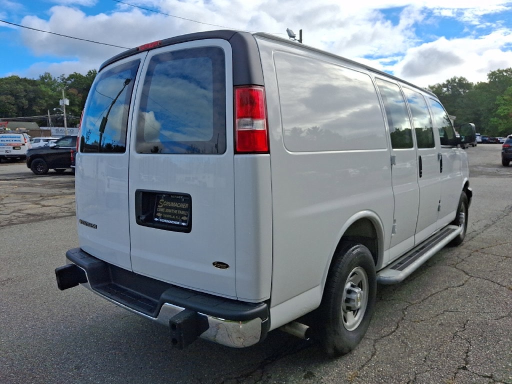2025 Chevrolet Express Cargo Work Van - Photo 7