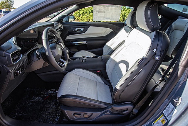 2026 Ford Mustang EcoBoost Premium Fastback - Photo 15
