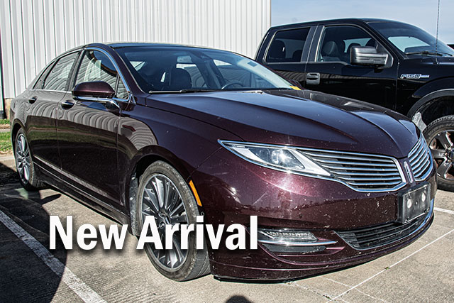 Used 2013 Lincoln MKZ Base Sedan