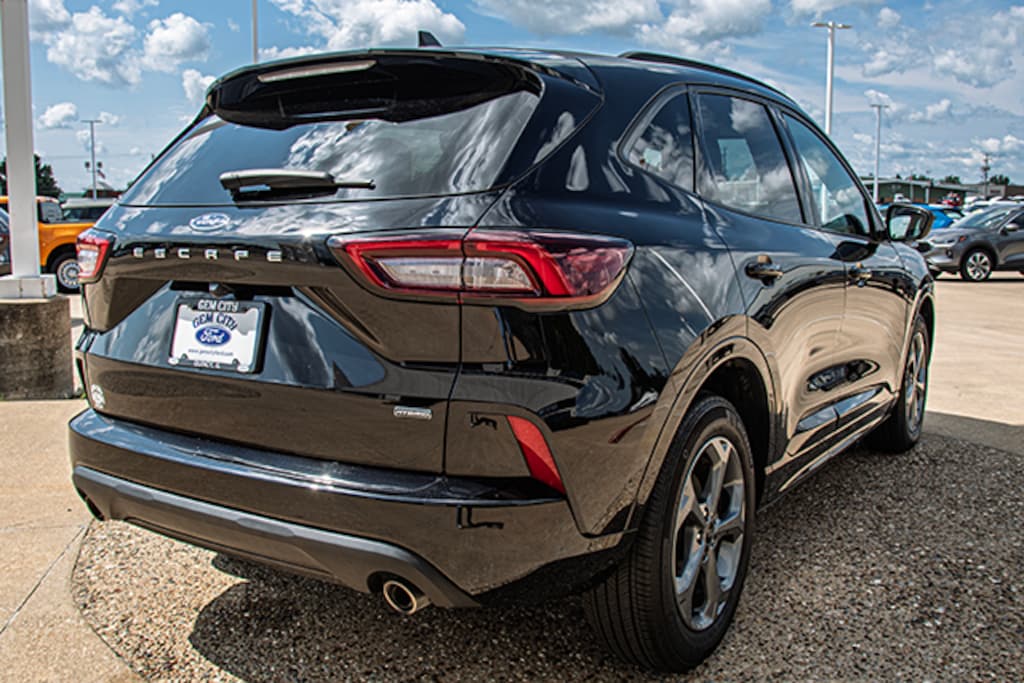 Used 2024 Ford Escape Hybrid ST-Line 301A SUV
