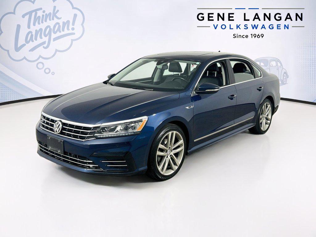 2019 Volkswagen Passat SE R-Line