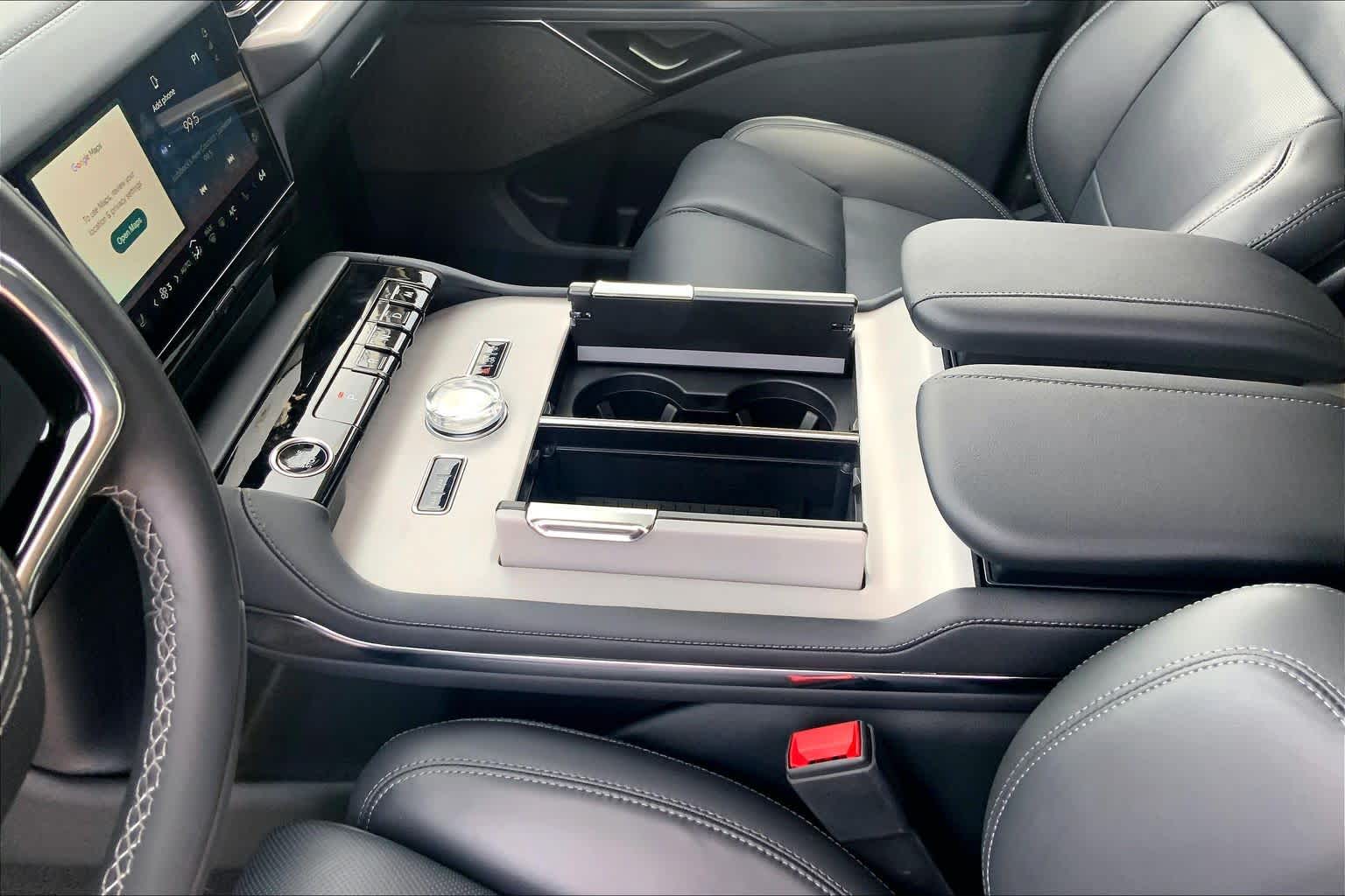 2026 Lincoln Navigator Reserve - Photo 7