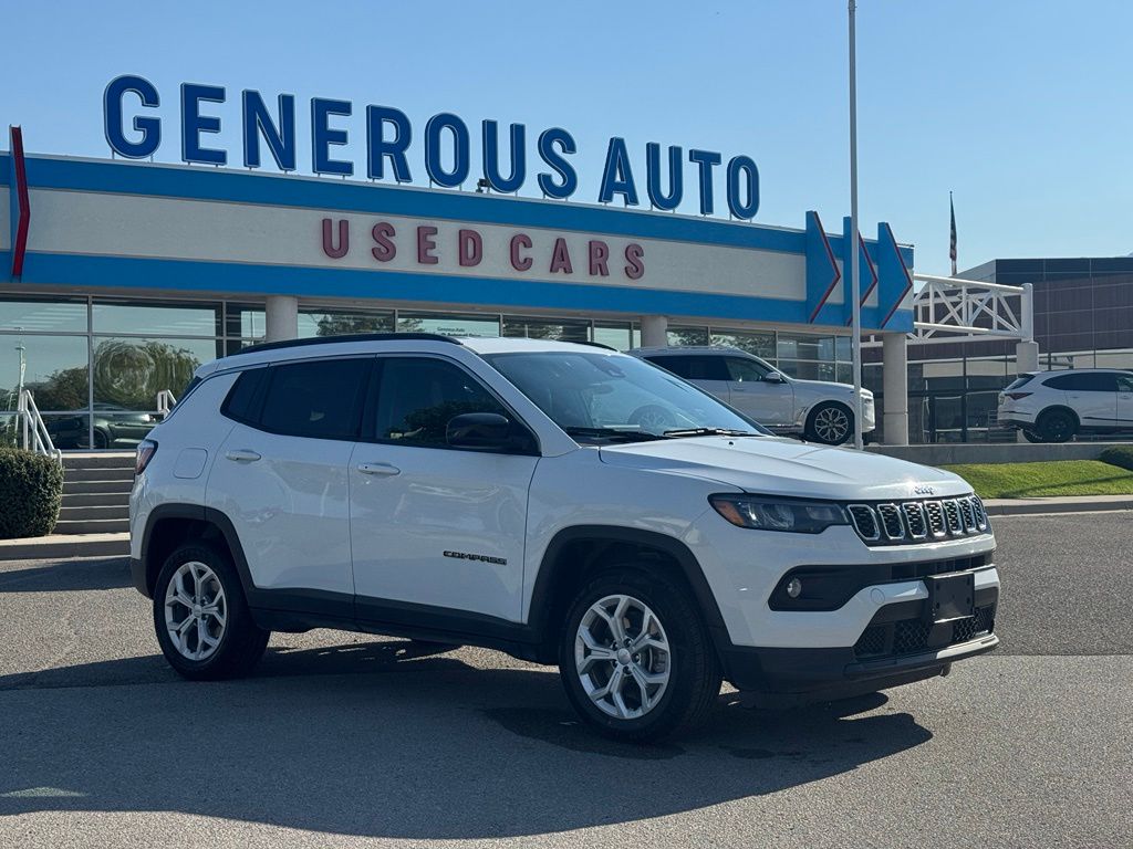 2024 Jeep Compass Latitude SUV
