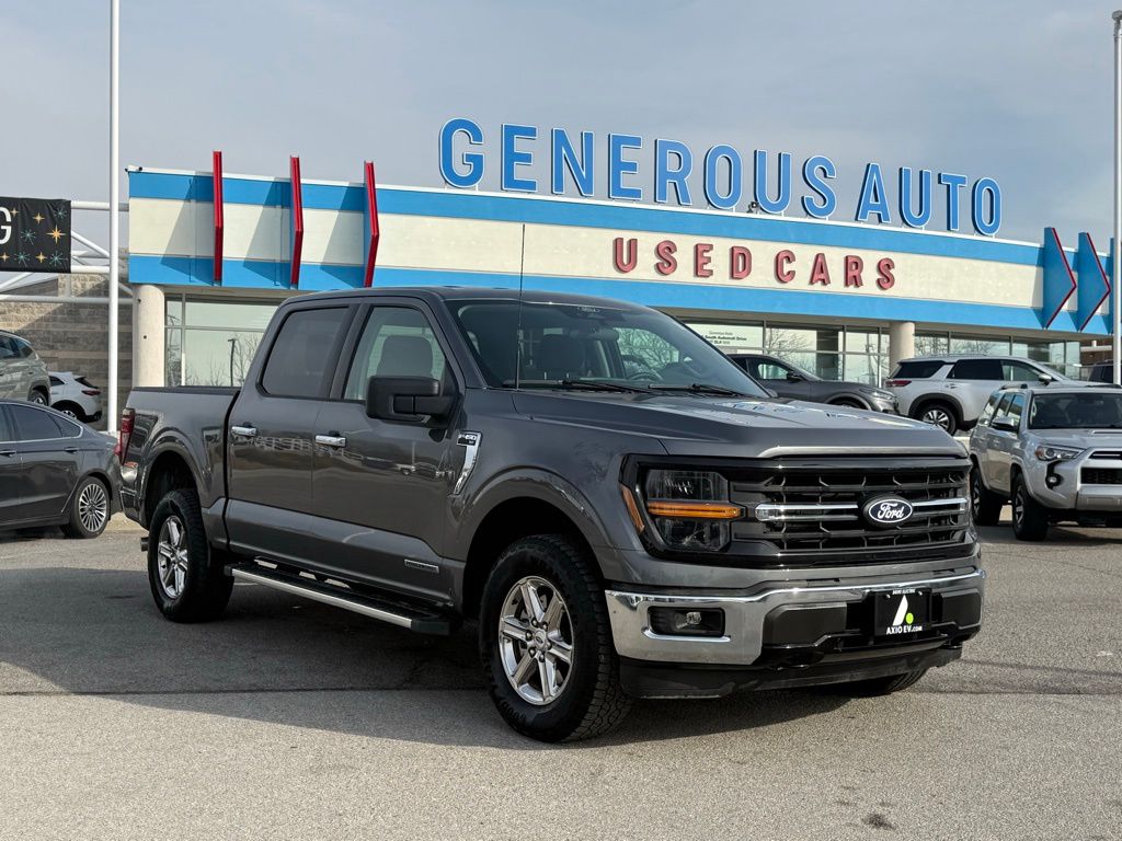 2025 Ford F-150 XLT Truck