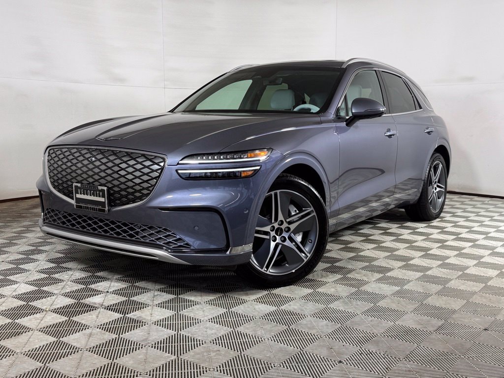 2027 GENESIS GV70