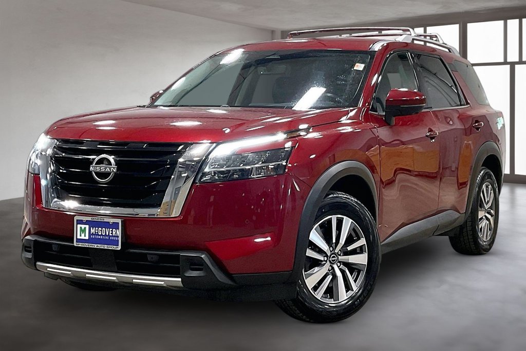 Used 2023 Nissan Pathfinder SL SUV