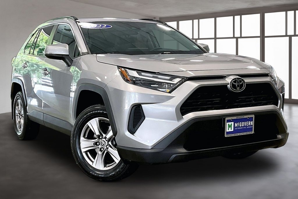 Used 2022 Toyota RAV4 XLE SUV