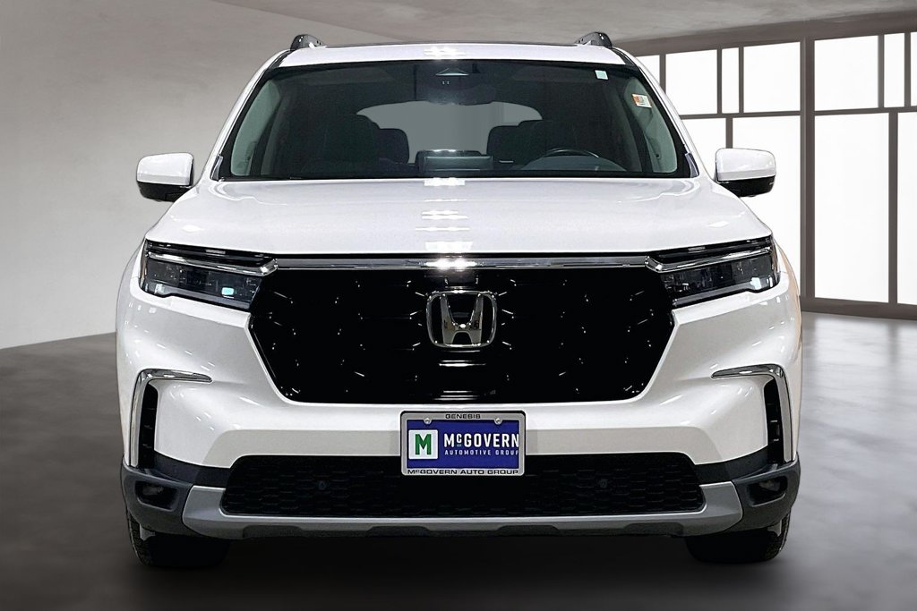 Used 2023 Honda Pilot Elite SUV