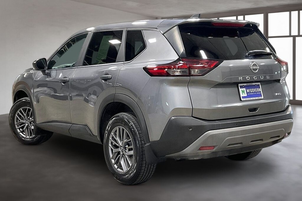 Used 2023 Nissan Rogue S SUV