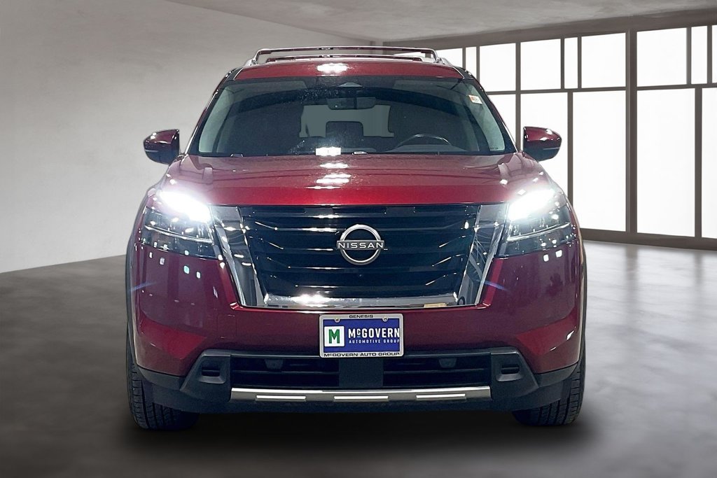 Used 2023 Nissan Pathfinder SL SUV